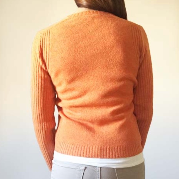 TEN YARDS Retro V-Neck Orange Sweater - Picture 12 of 12